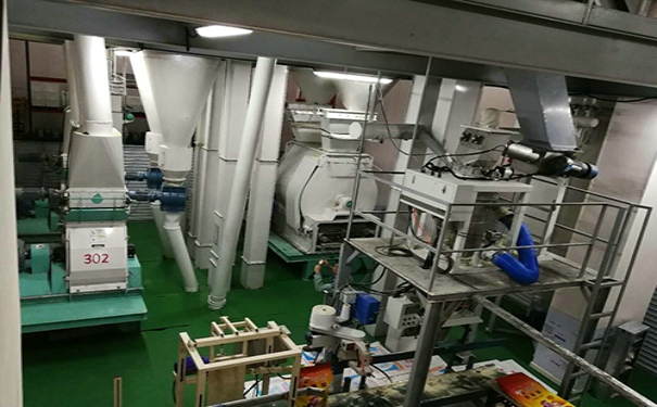 小型顆粒飼料機(jī)多少錢(qián)?其只有和用戶(hù)共同存在才能走的更遠(yuǎn)