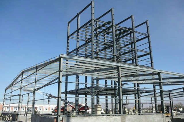 雞飼料生產(chǎn)線已成推動(dòng)飼料行業(yè)轉(zhuǎn)型的重要力量